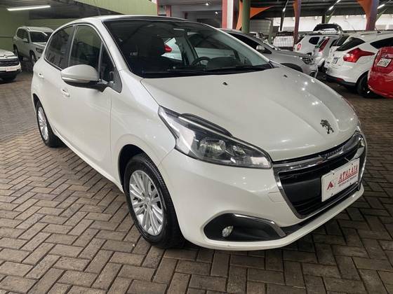PEUGEOT 208 1.6 ALLURE 16V FLEX 4P AUTOMÁTICO